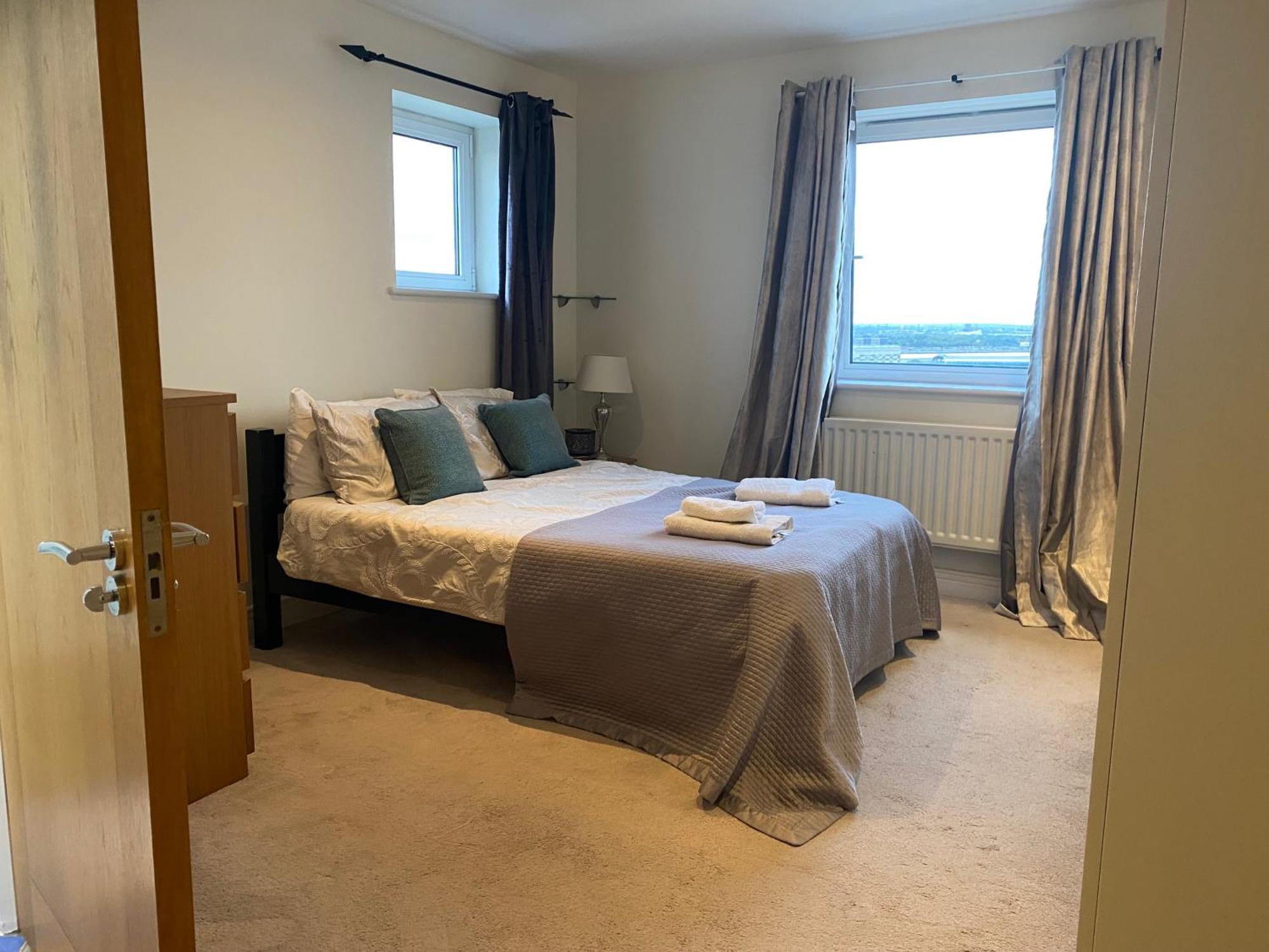 Apartamento Riverside Apartment-2 Bed-freep-balcony Londres